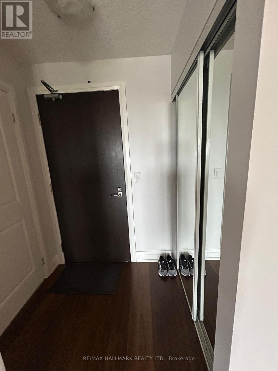 Photo 1 of 1109 1 De Boers Drive, Toronto ON
