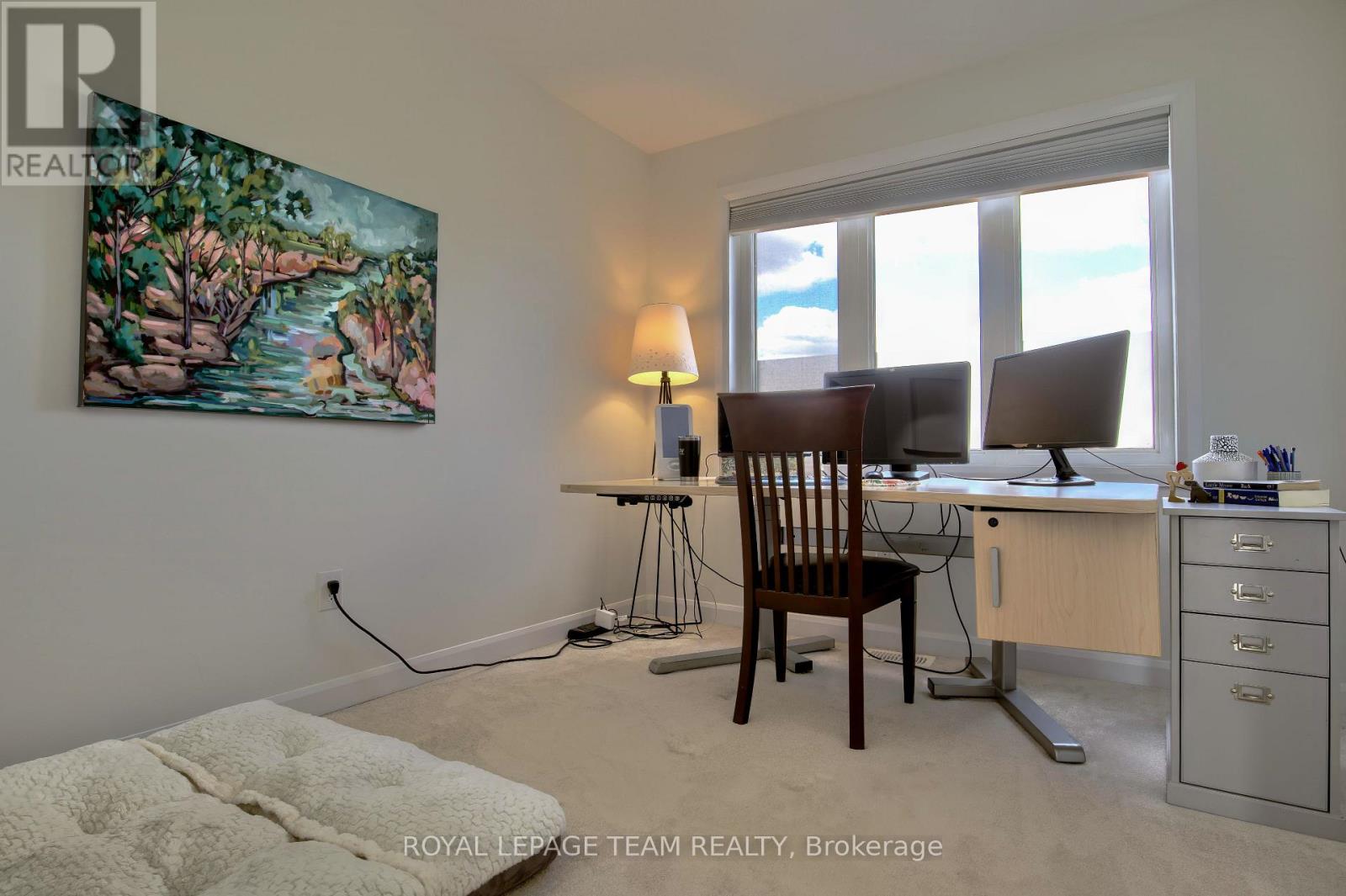 Photo 16 of 108 Maynooth Court, Ottawa ON