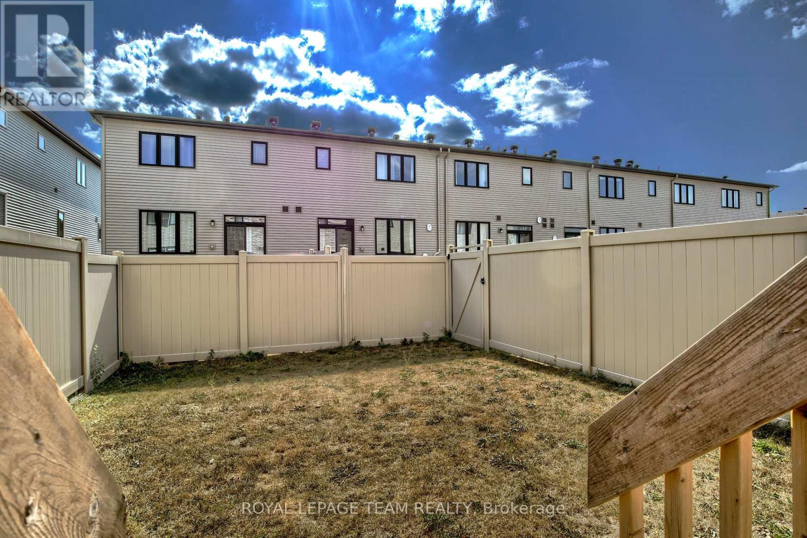 Photo 19 of 108 Maynooth Court, Ottawa ON