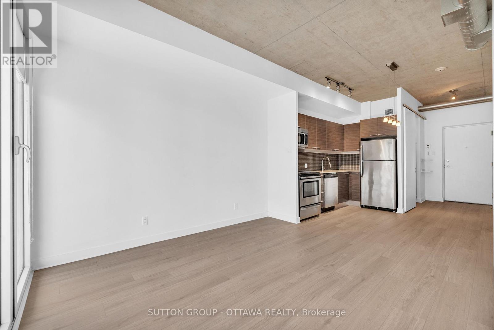 Photo 8 of 602 354 Gladstone Avenue, Ottawa ON