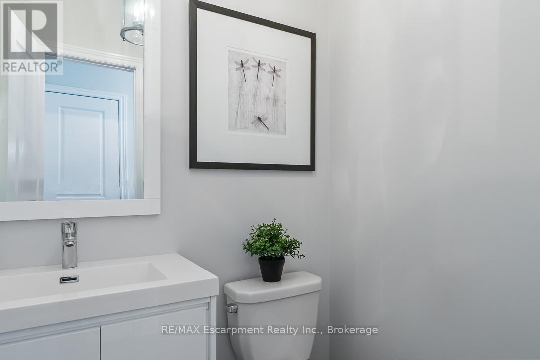 Photo 27 of 2357 Woodfield Road, Oakville ON