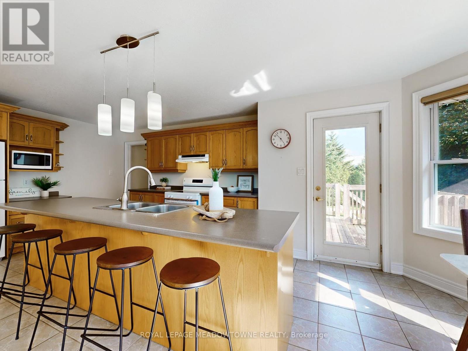 Photo 43 of 4958 Wellington Road 125, Erin ON
