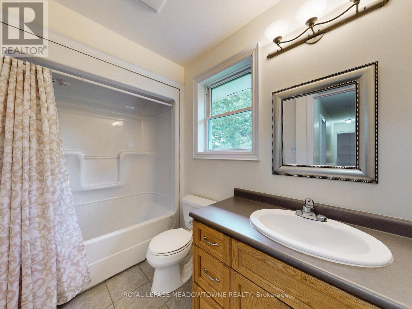 Photo 26 of 4958 Wellington Road 125, Erin ON