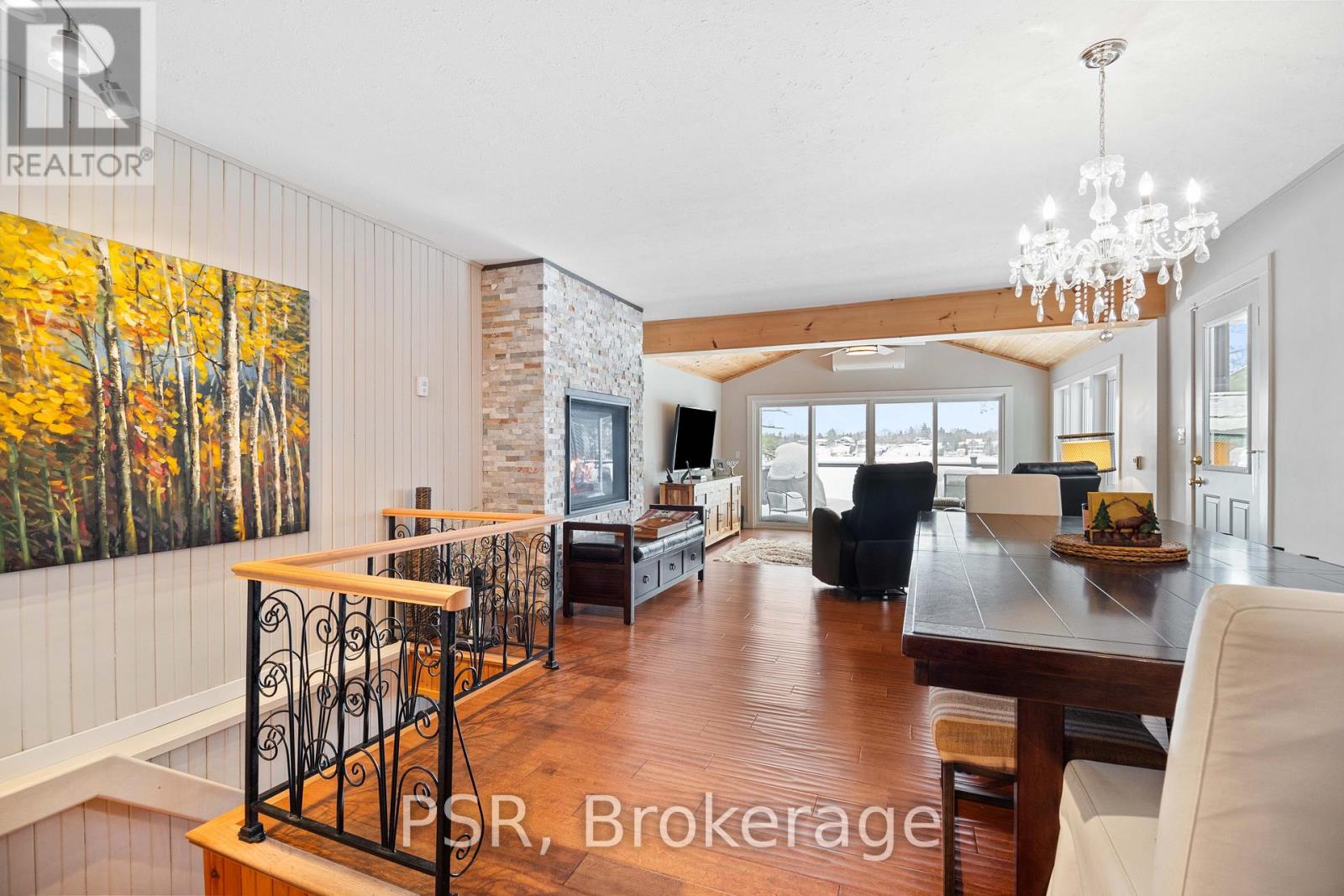Photo 17 of 1166 Parkers Point Road, Gravenhurst ON