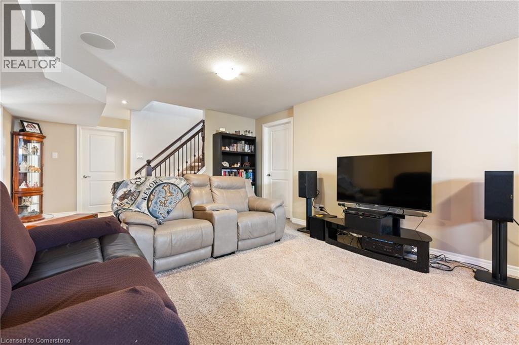 Photo 24 of 55 Allandale Crescent, Simcoe ON