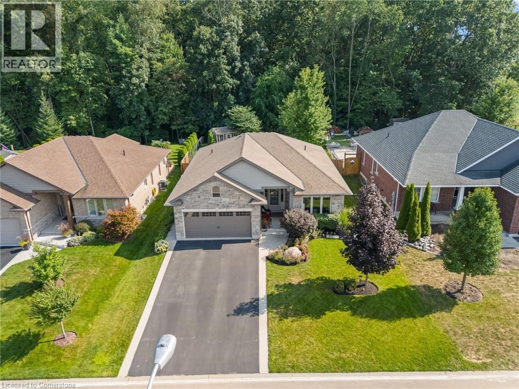 Photo 5 of 55 Allandale Crescent, Simcoe ON
