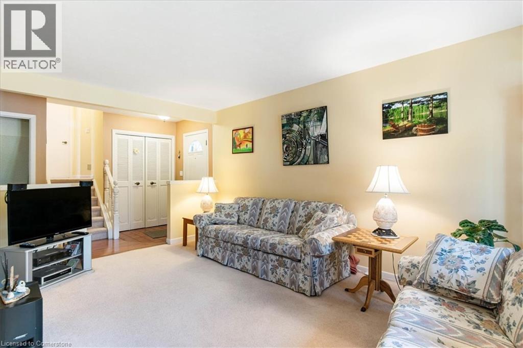 Photo 13 of 18 Dixon Drive, Port Dover ON