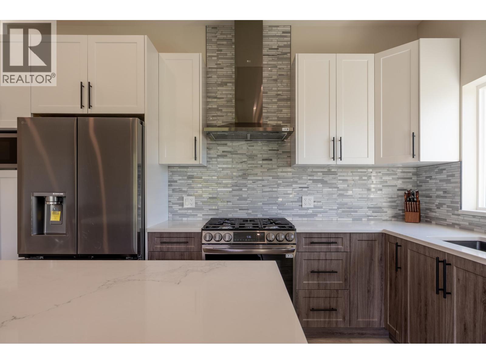 6159 S GALE AVENUE, Sechelt