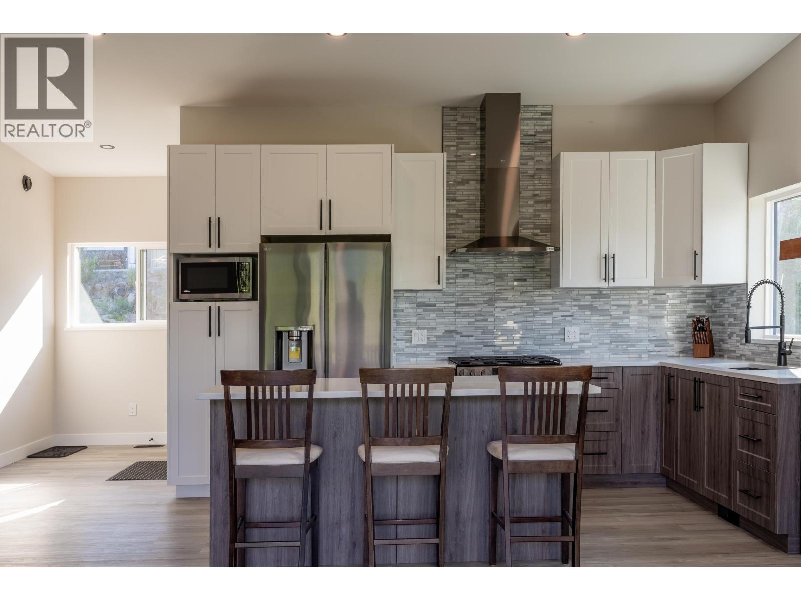 6159 S GALE AVENUE, Sechelt