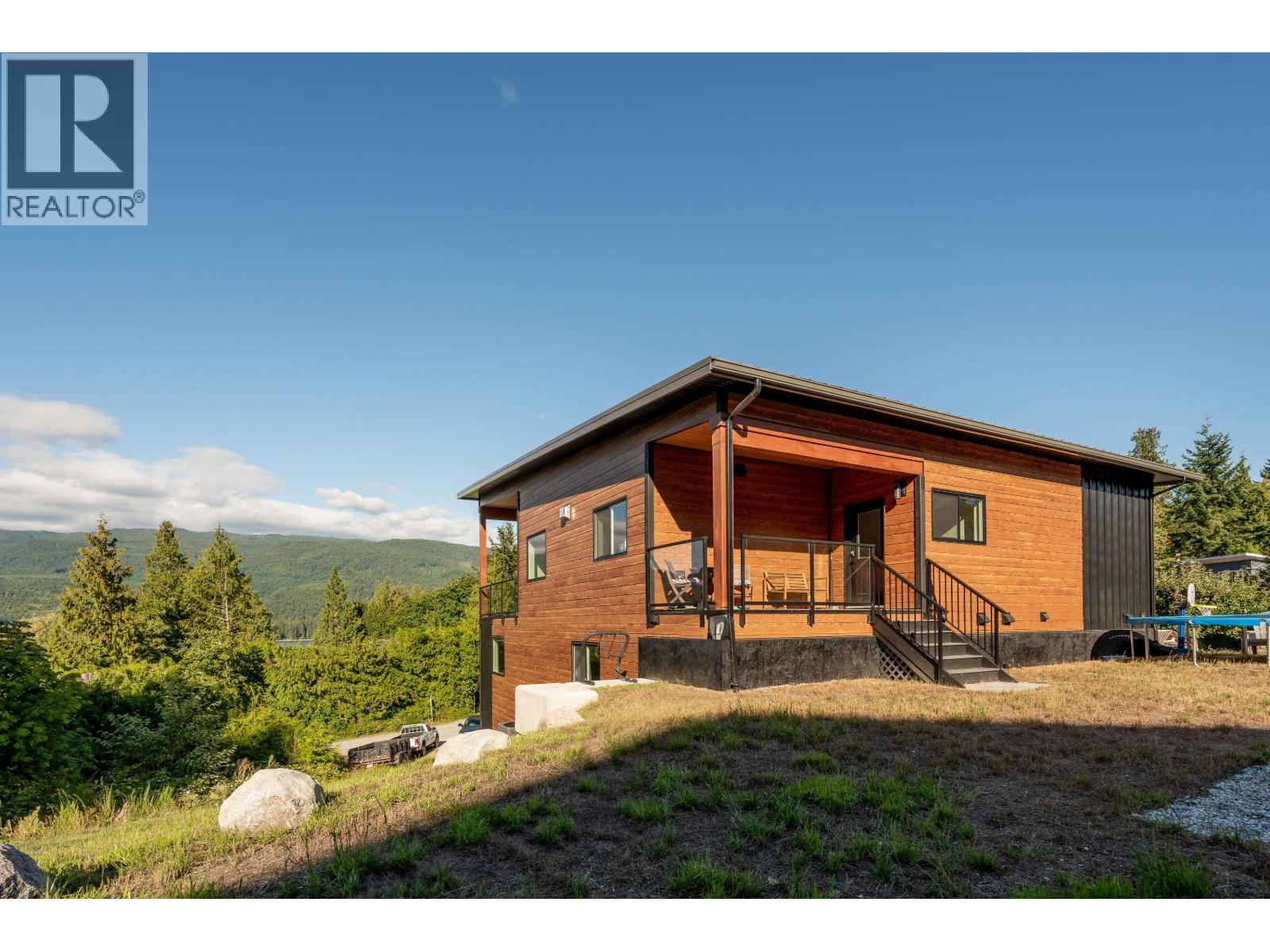 6159 S GALE AVENUE, Sechelt