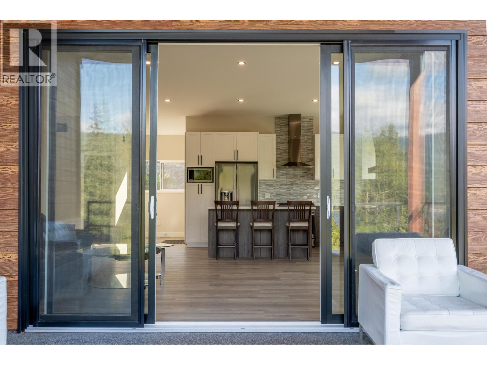 6159 S GALE AVENUE, Sechelt