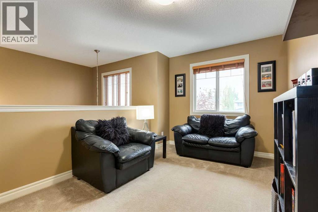 Photo 22 of 358 Sagewood Drive Sw, Airdrie AB