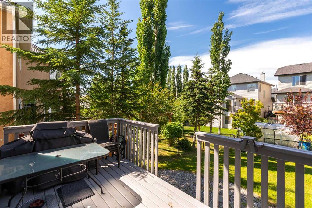 Single Family House for Sale in  Royal Ridge Rise NW Royal Oak Calgary 