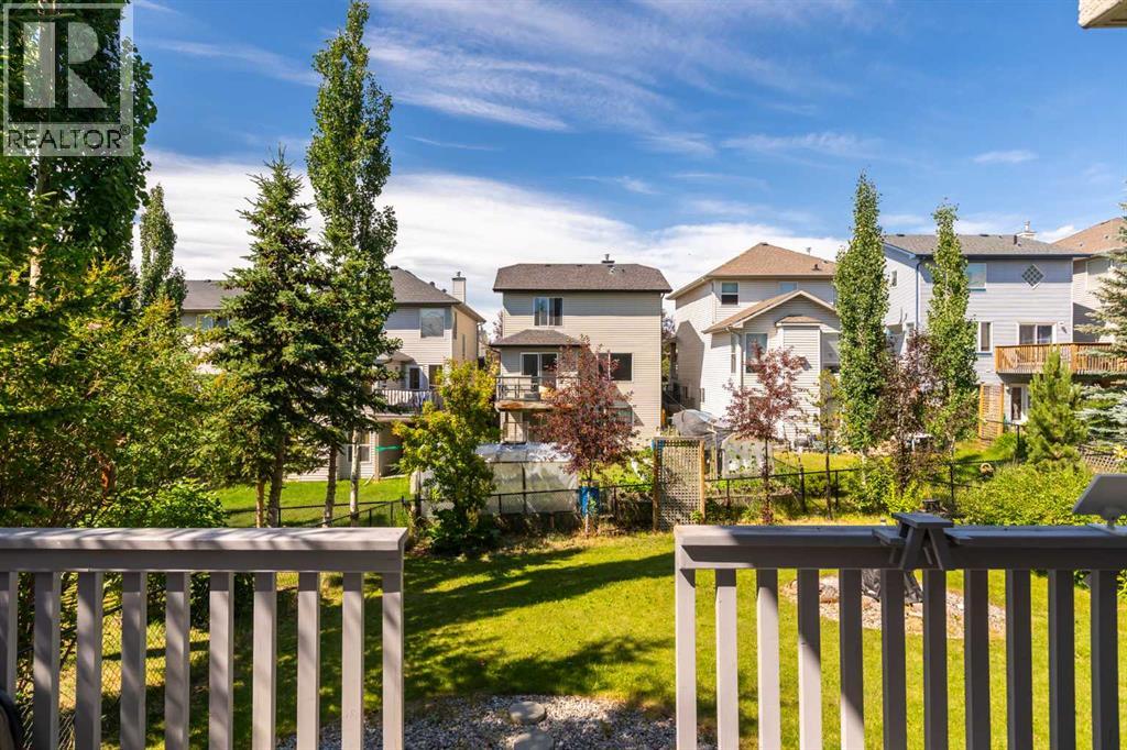 Single Family House for Sale in  Royal Ridge Rise NW Royal Oak Calgary 