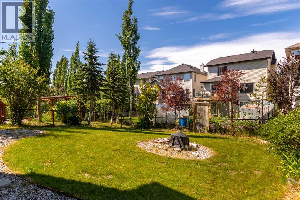 Single Family House for Sale in  Royal Ridge Rise NW Royal Oak Calgary 