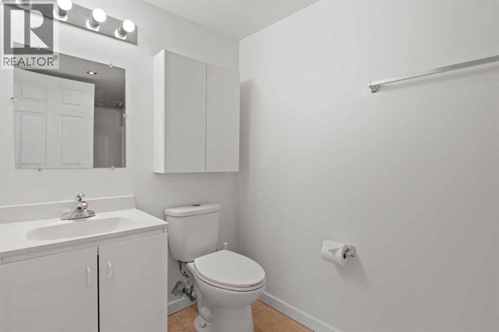 Single Family House Bungalow for Sale in  Abingdon Crescent NE Abbeydale Calgary 