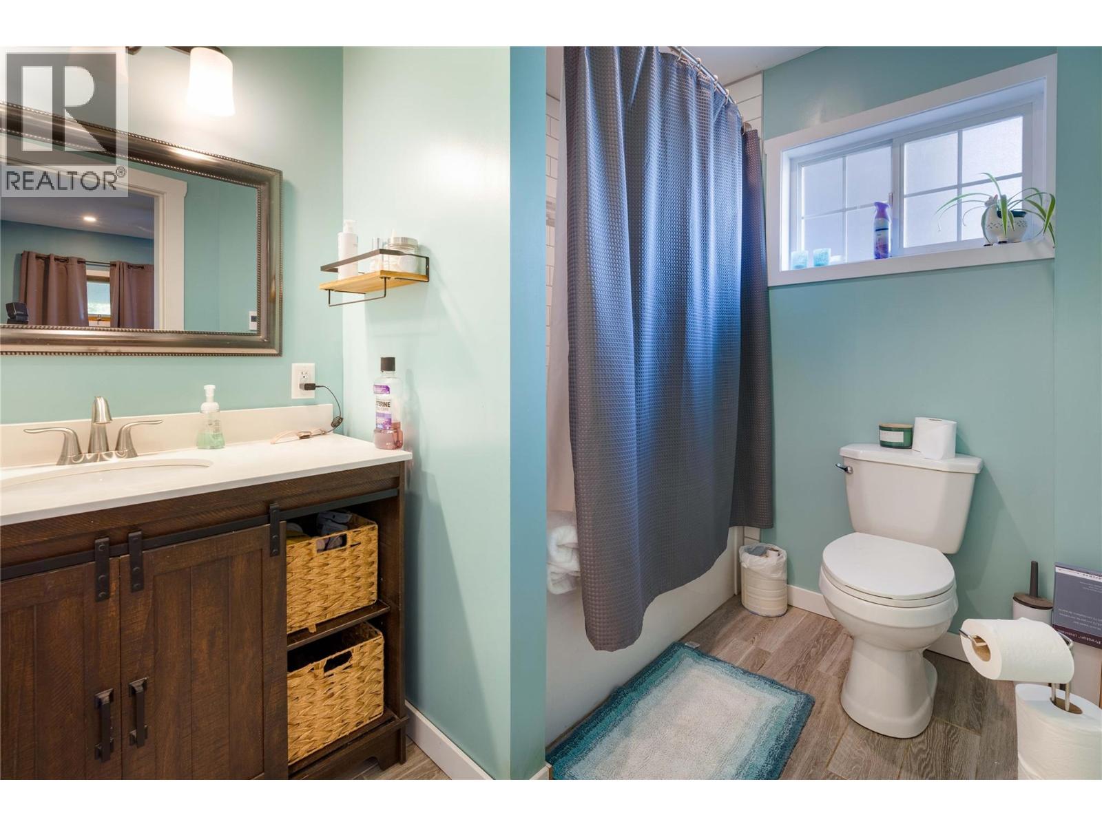 Photo 25 of 4350 50 Street Ne, Salmon Arm BC