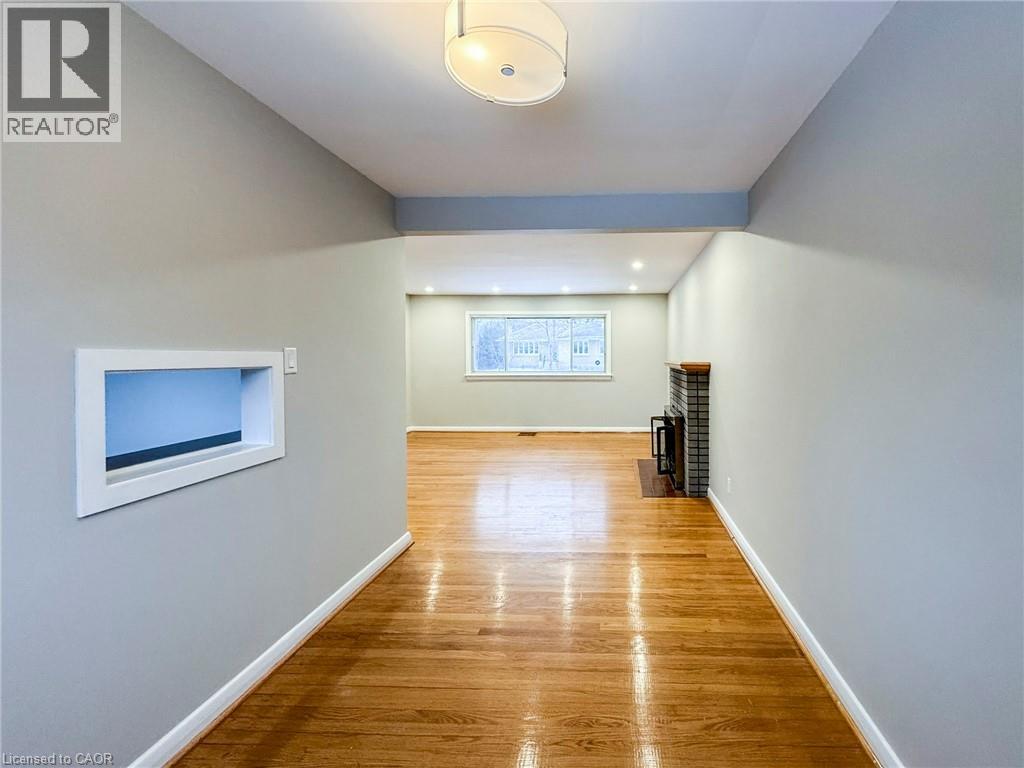 Photo 6 of 70 Crownhill Street, Ottawa ON