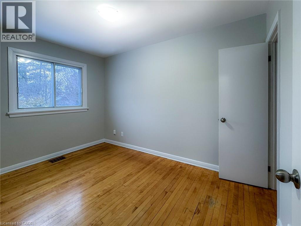 Photo 10 of 70 Crownhill Street, Ottawa ON