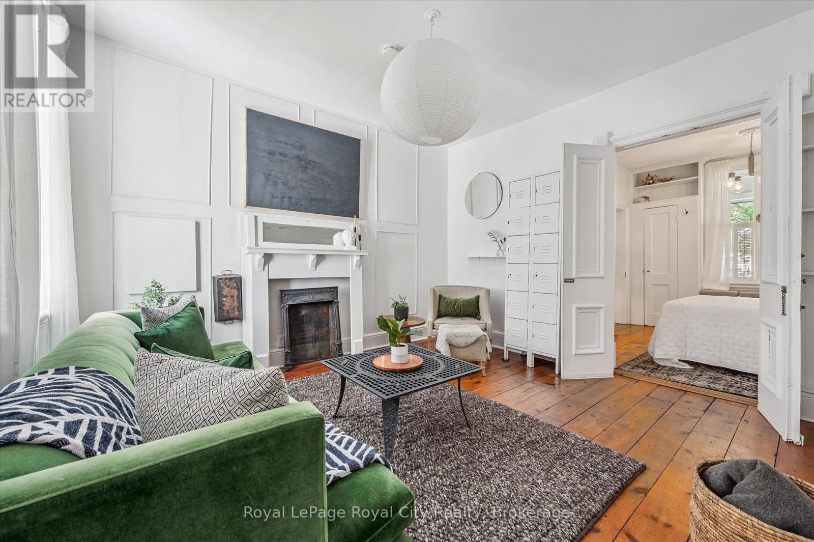 Photo 19 of 80 Cork Street W, Guelph ON