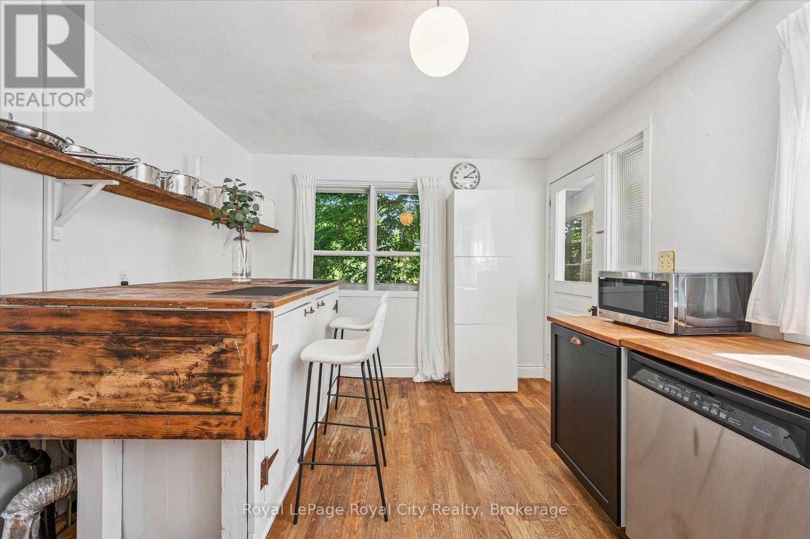 Photo 4 of 80 Cork Street W, Guelph ON
