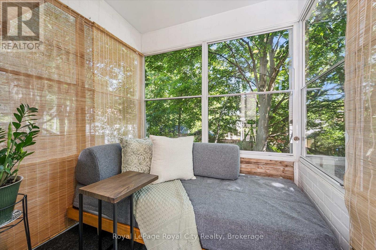 Photo 28 of 80 Cork Street W, Guelph ON