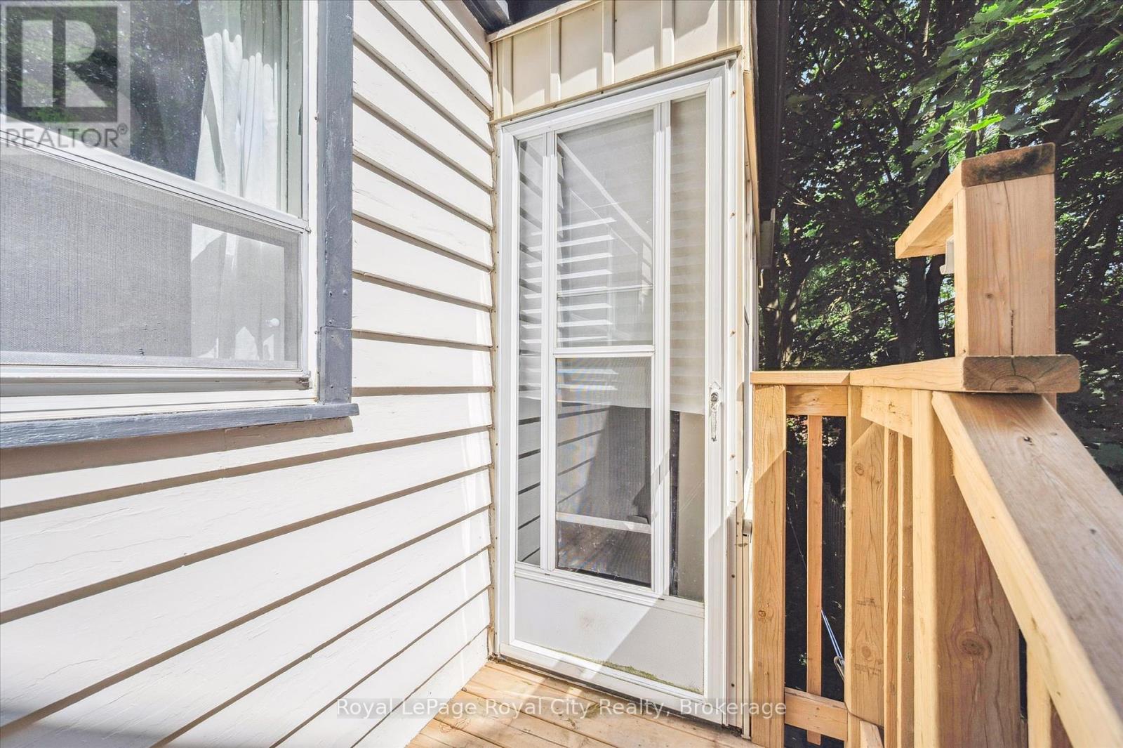 Photo 35 of 80 Cork Street W, Guelph ON