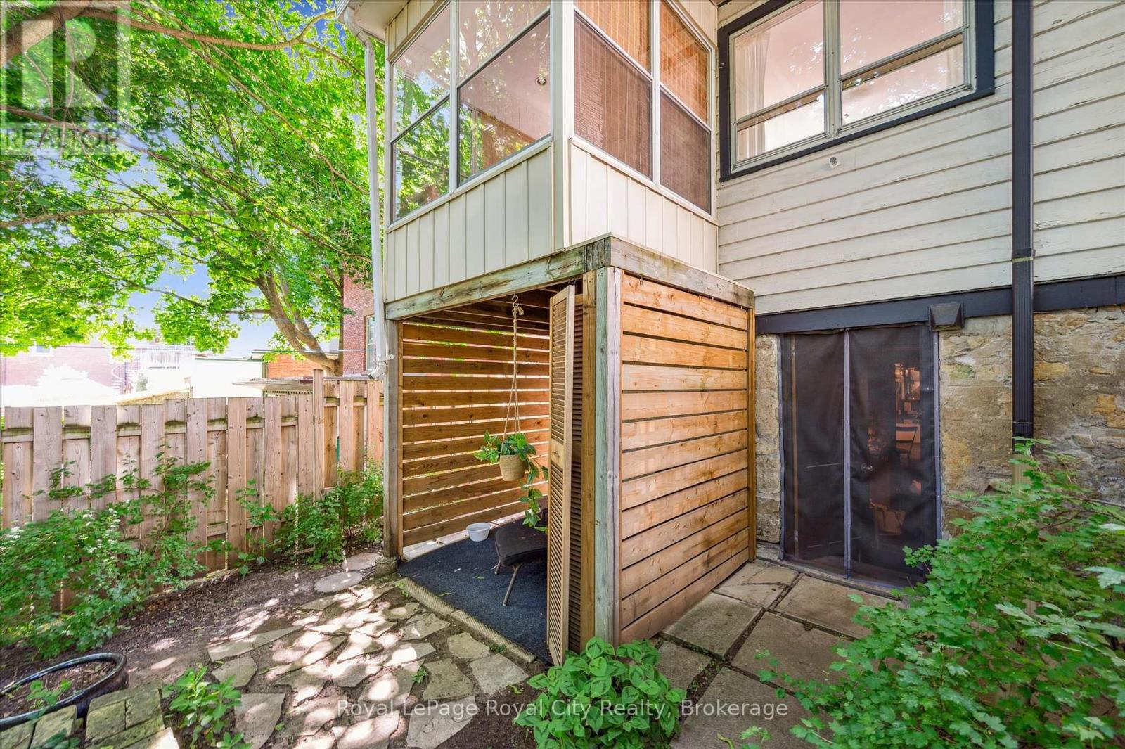Photo 18 of 80 Cork Street W, Guelph ON