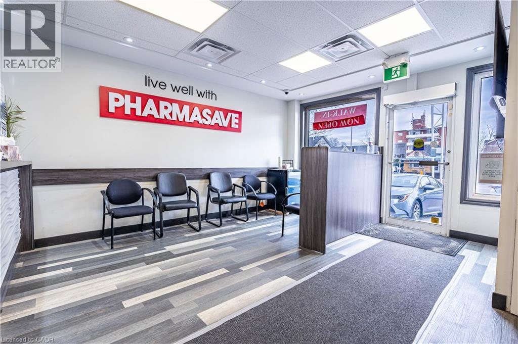 Photo 11 of 10 Main Street, Mississauga ON