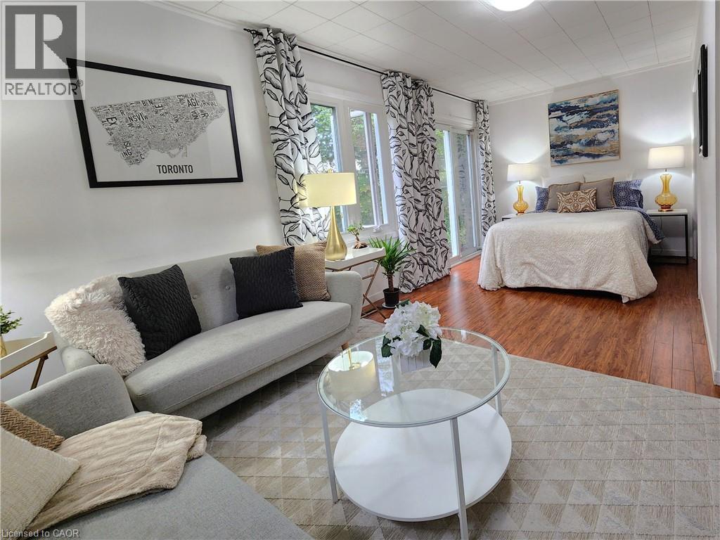 Photo 20 of 1089 Meredith Avenue, Mississauga ON