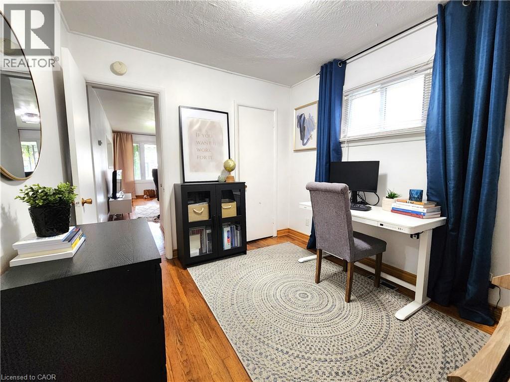 Photo 19 of 1089 Meredith Avenue, Mississauga ON