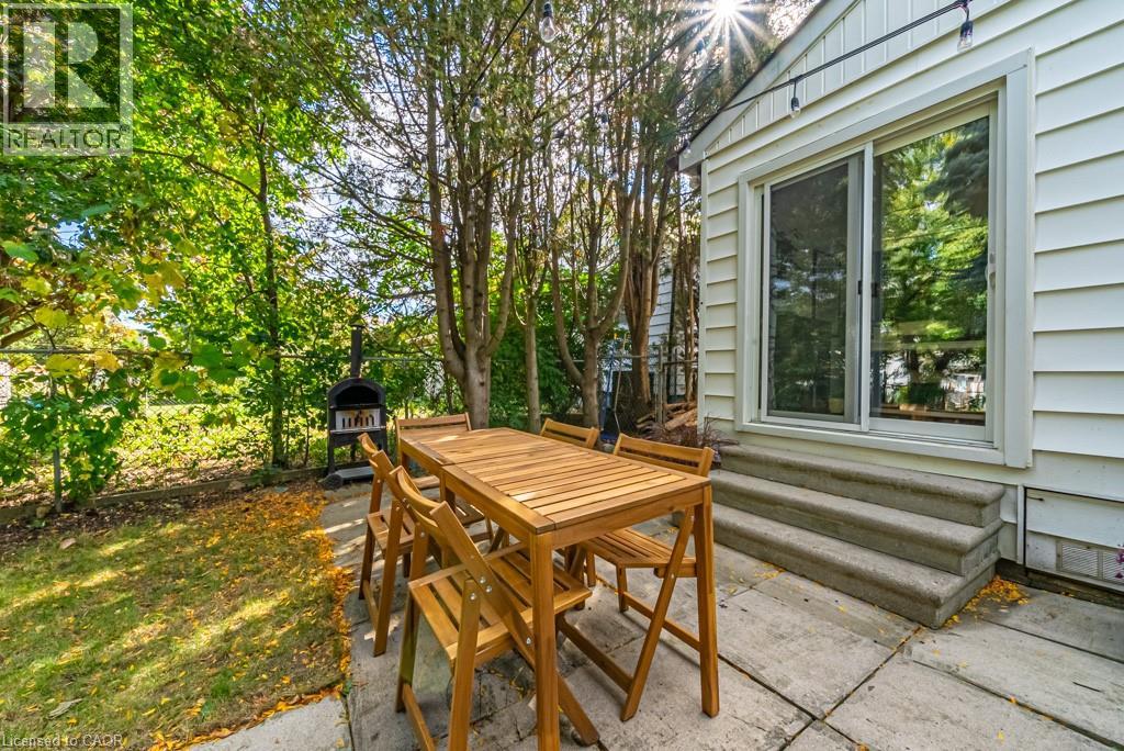 Photo 33 of 1089 Meredith Avenue, Mississauga ON