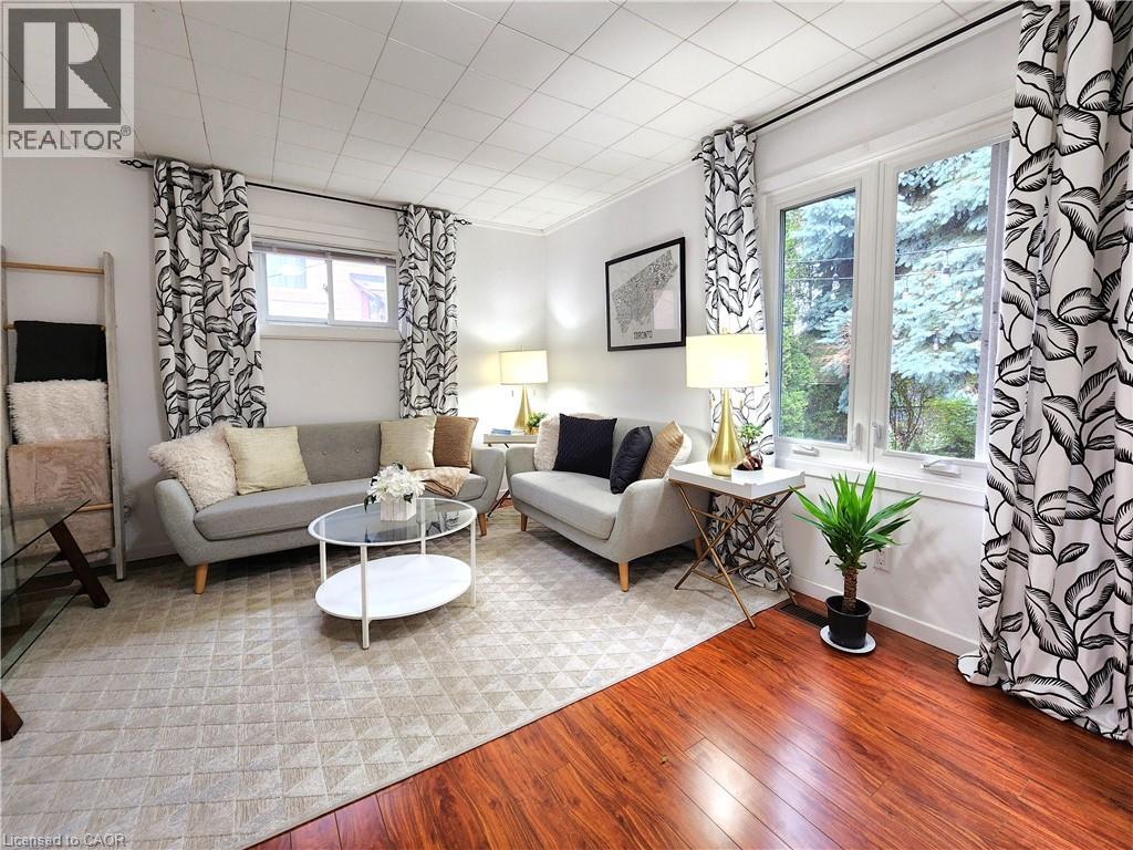 Photo 23 of 1089 Meredith Avenue, Mississauga ON