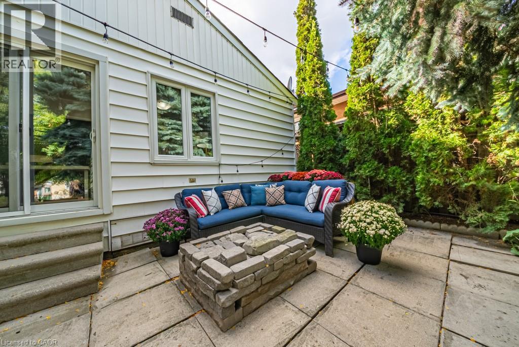 Photo 31 of 1089 Meredith Avenue, Mississauga ON