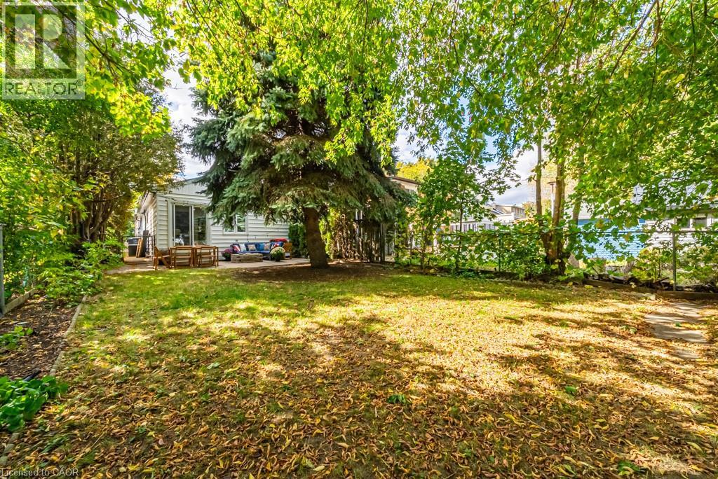 Photo 35 of 1089 Meredith Avenue, Mississauga ON