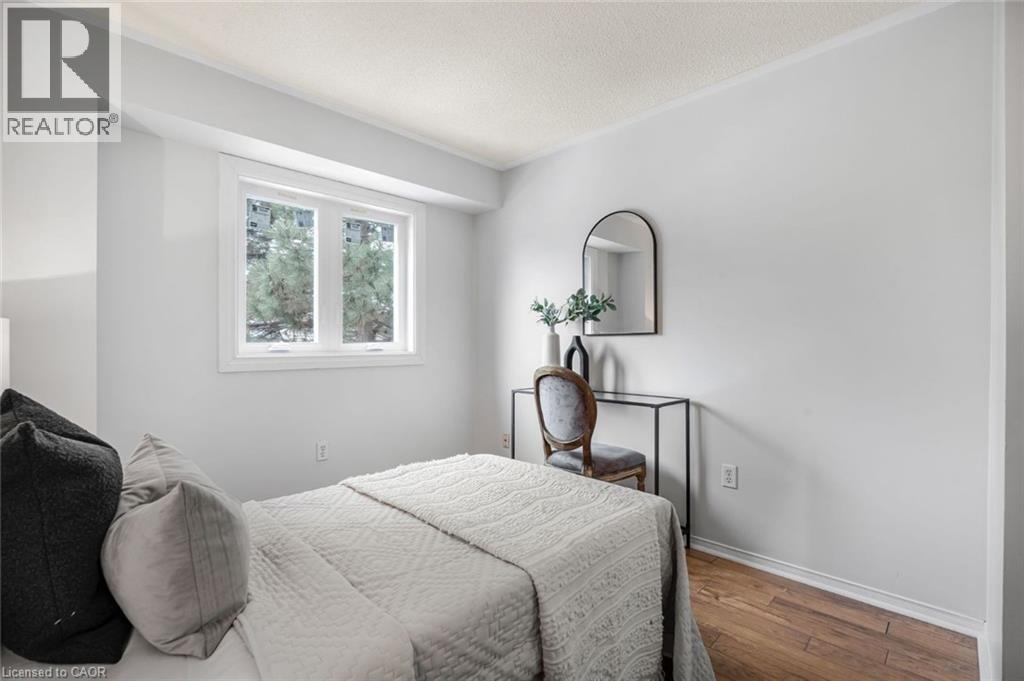 Photo 29 of 53 Wickstead Court, Brampton ON