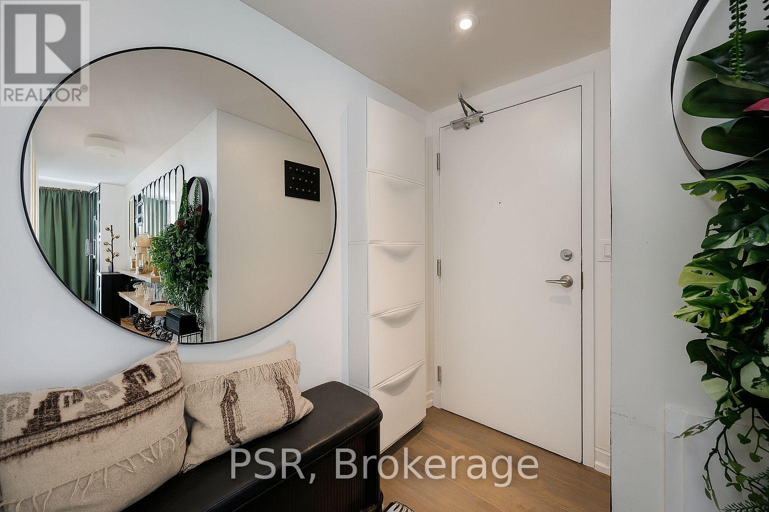 Photo 2 of 203 51 Lady Bank Road, Toronto ON