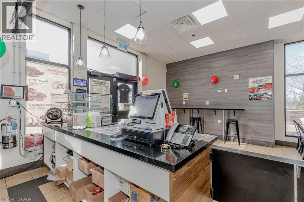 Photo 20 of 3510 Schmon Parkway, Thorold ON
