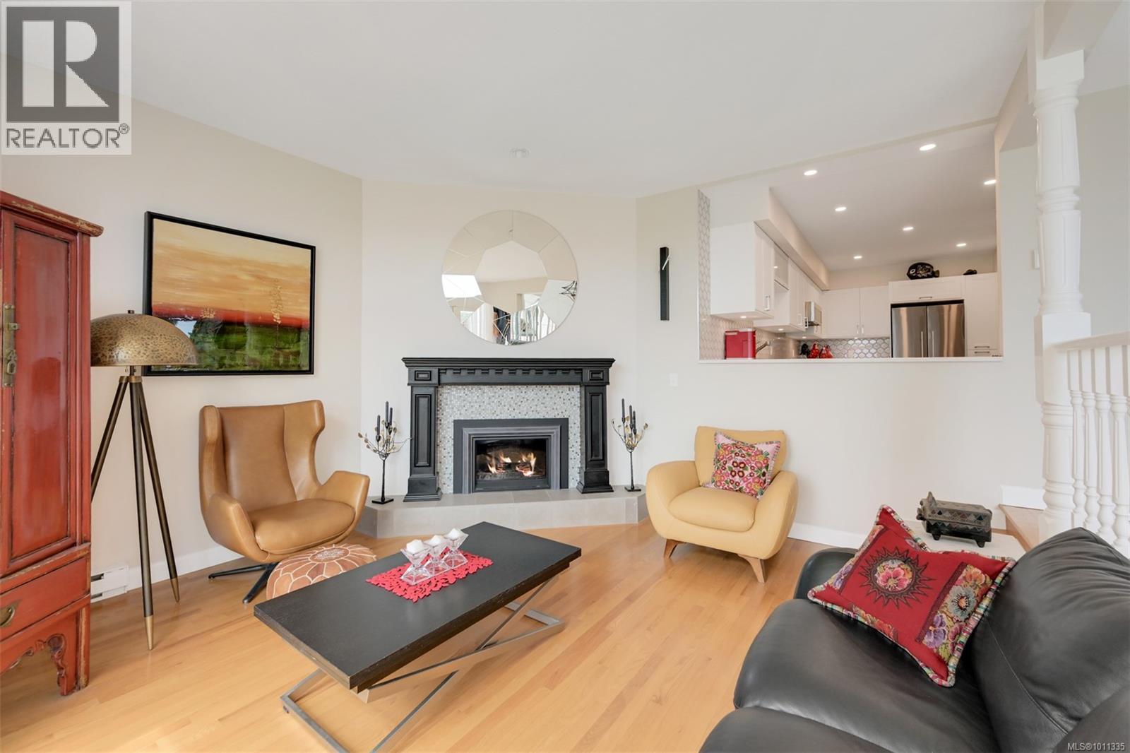 140 210 Russell Street, Victoria