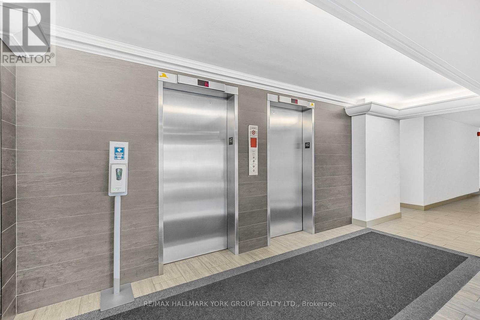 Photo 12 of 1007 7811 Yonge Street, Markham ON