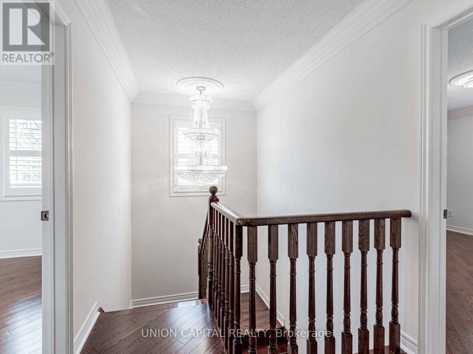 Photo 27 of 18 Honey Glen Avenue, Markham ON