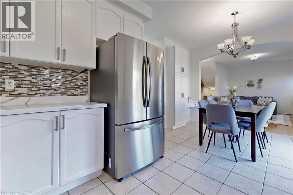 Photo 15 of 3343 Cline Street, Burlington ON