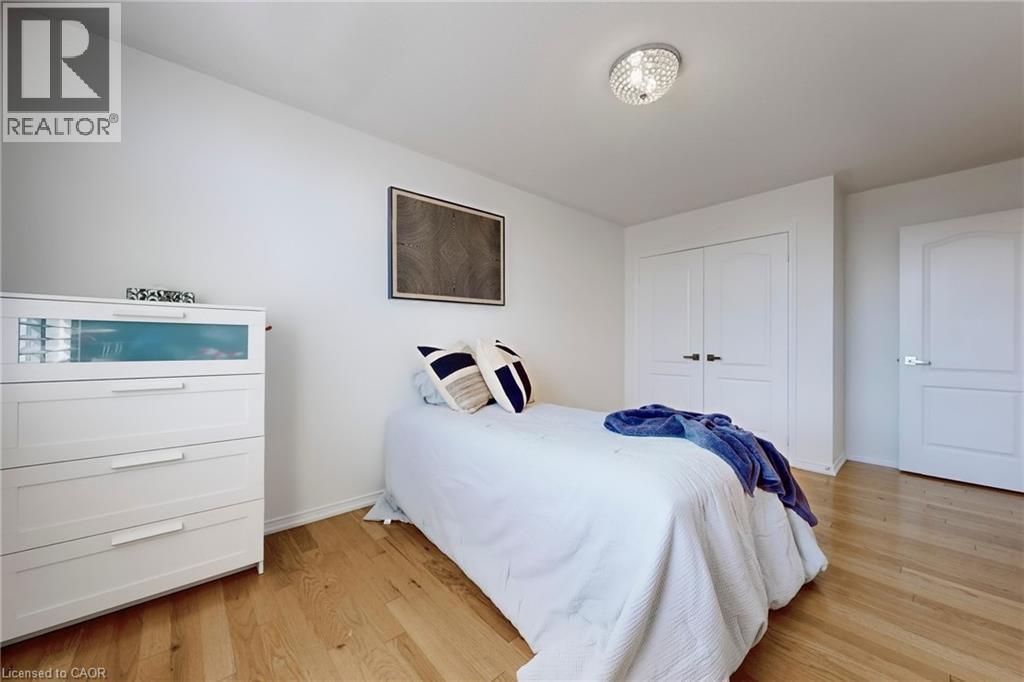 Photo 31 of 3343 Cline Street, Burlington ON