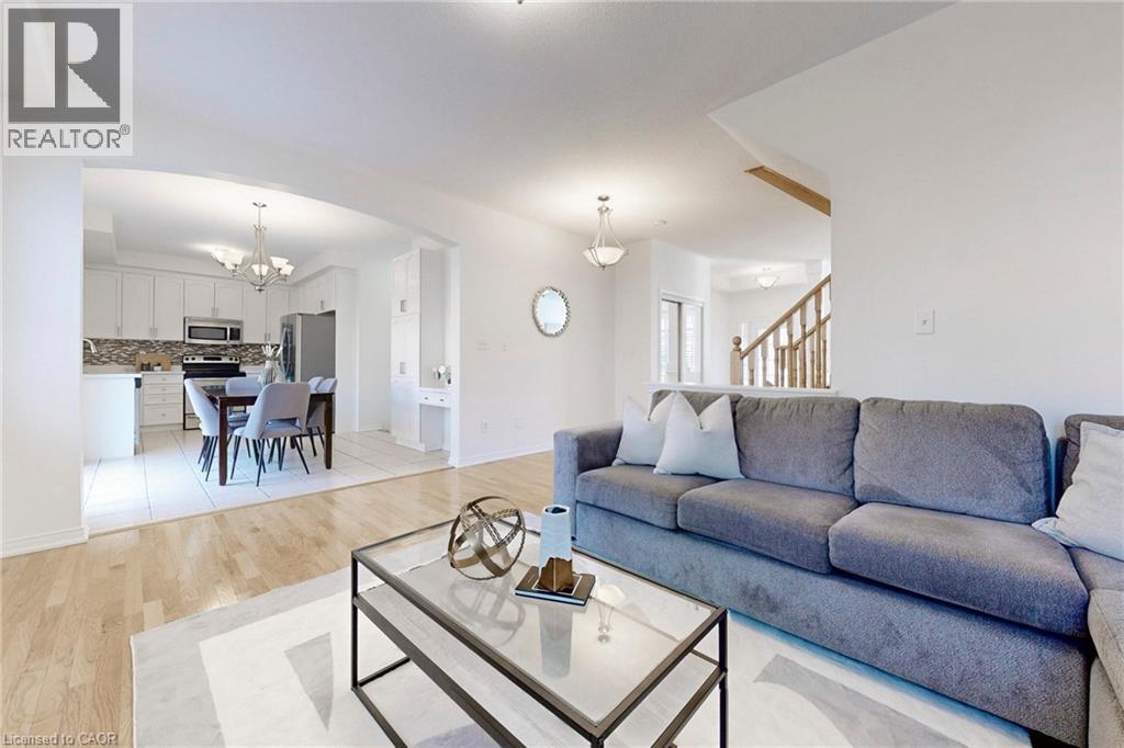 Photo 12 of 3343 Cline Street, Burlington ON