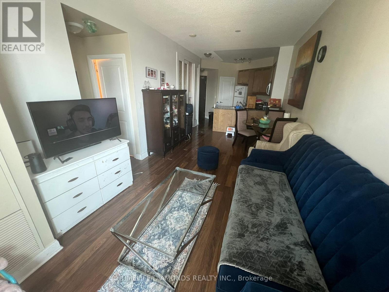 Photo 8 of 2208 70 Absolute Avenue, Mississauga ON