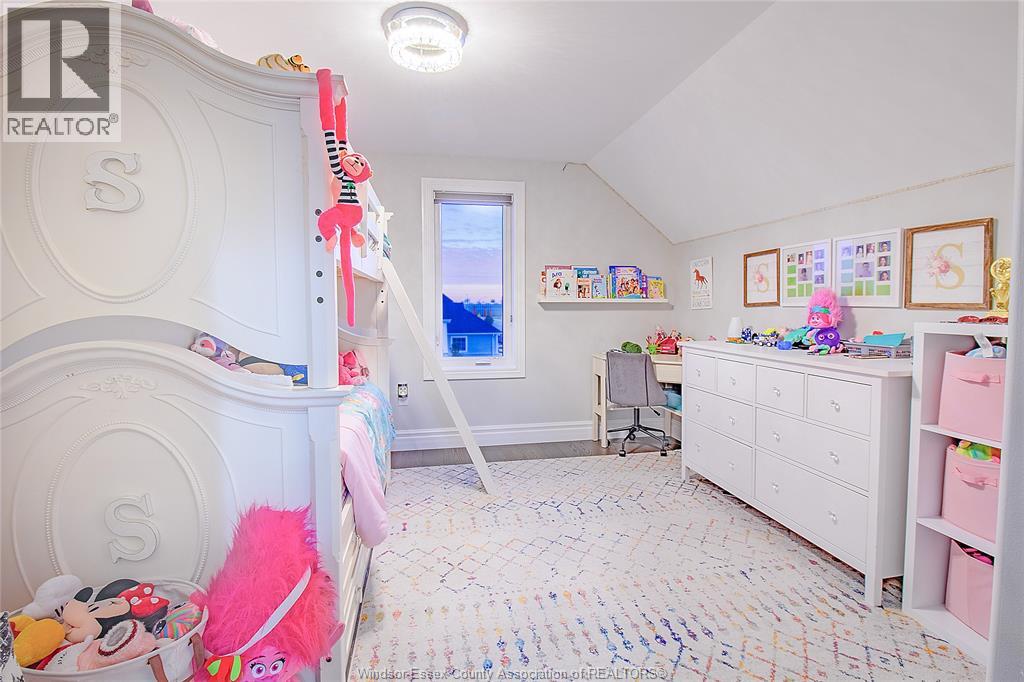 Photo 1 of 1866 Queens Valley Drive, Kingsville ON