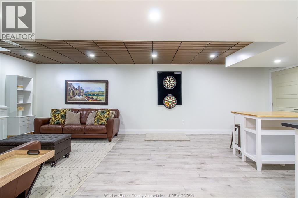 Photo 24 of 1866 Queens Valley Drive, Kingsville ON