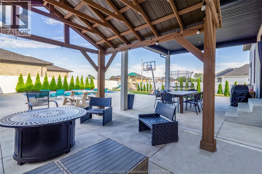 Photo 25 of 1866 Queens Valley Drive, Kingsville ON