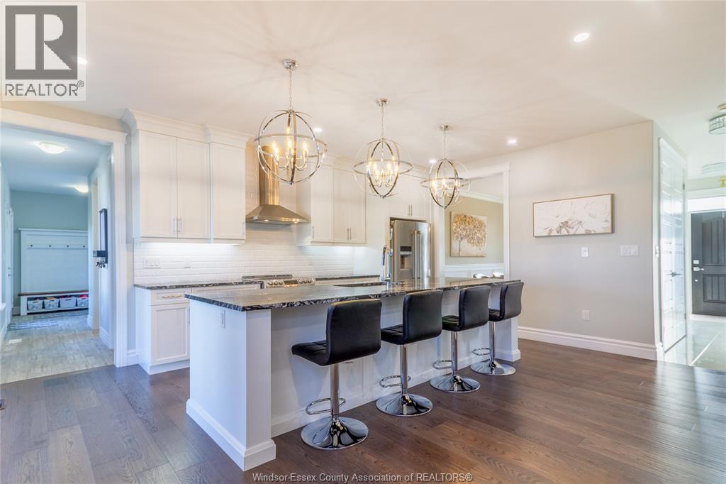 Photo 7 of 1866 Queens Valley Drive, Kingsville ON