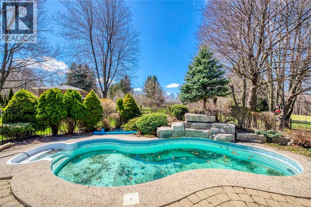 Photo 9 of 1215 Britannia Road, Burlington ON